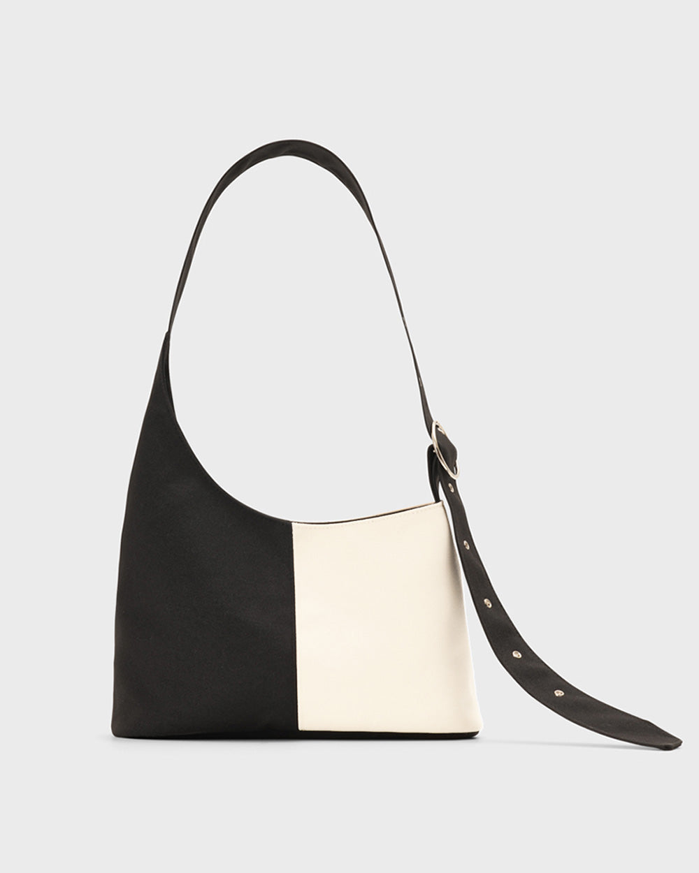 Simona blanco y negro