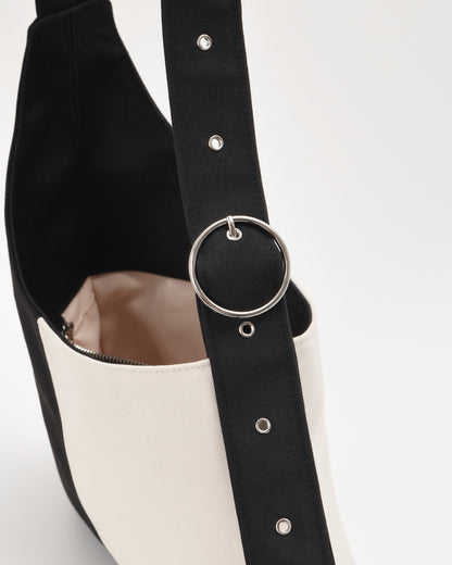 Simona blanco y negro