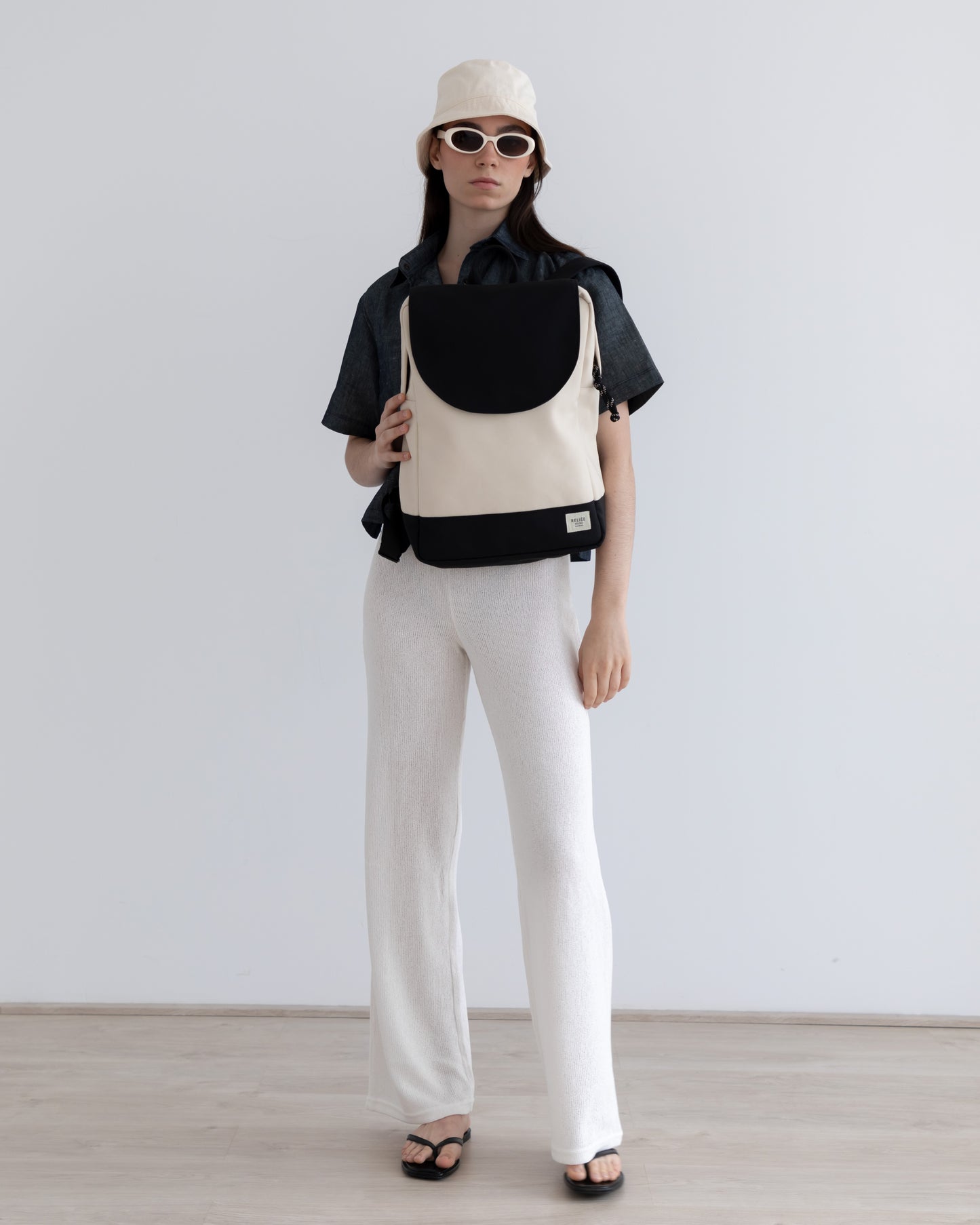 Mel Xtra Blanco y negro WATERPROOF