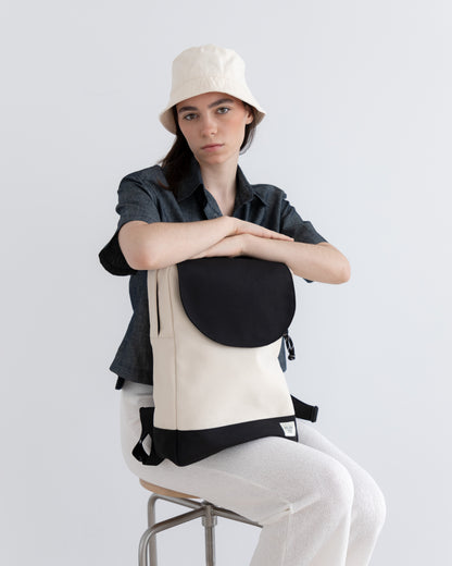 Mel Xtra Blanco y negro WATERPROOF